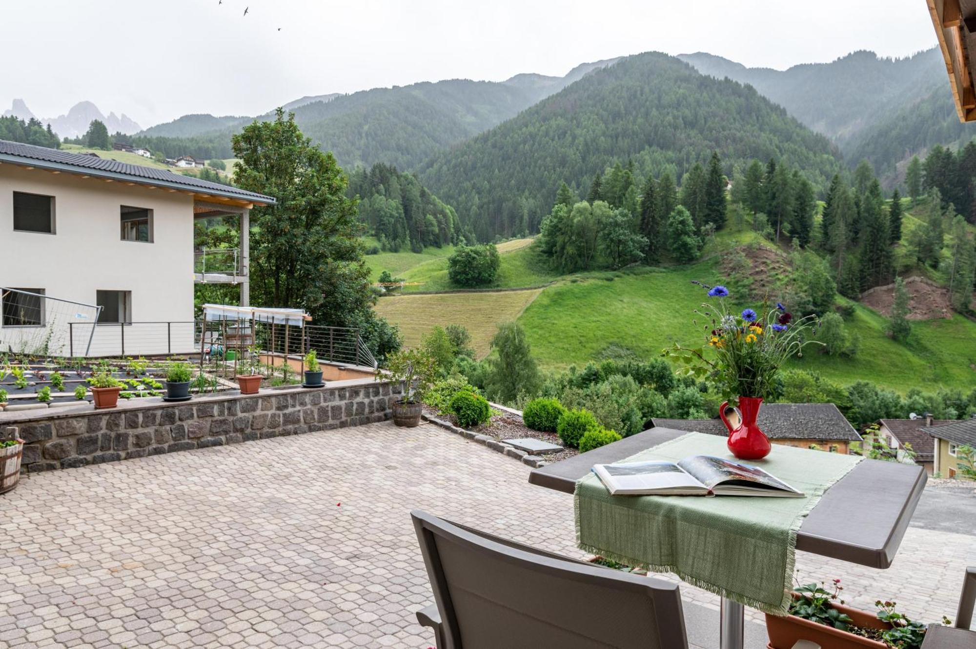 Villa Anna Villnoess San Pietro  Extérieur photo